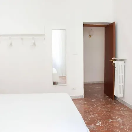 Di Charme San Giovanni - Colosseo Appartamento *